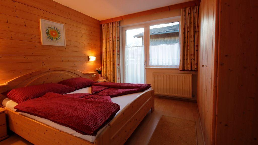 Haus Alpenglueck Apartment Kaunertal Phòng bức ảnh