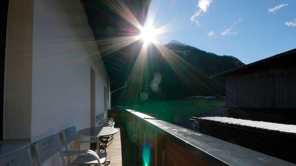 Haus Alpenglueck Apartment Kaunertal Ngoại thất bức ảnh