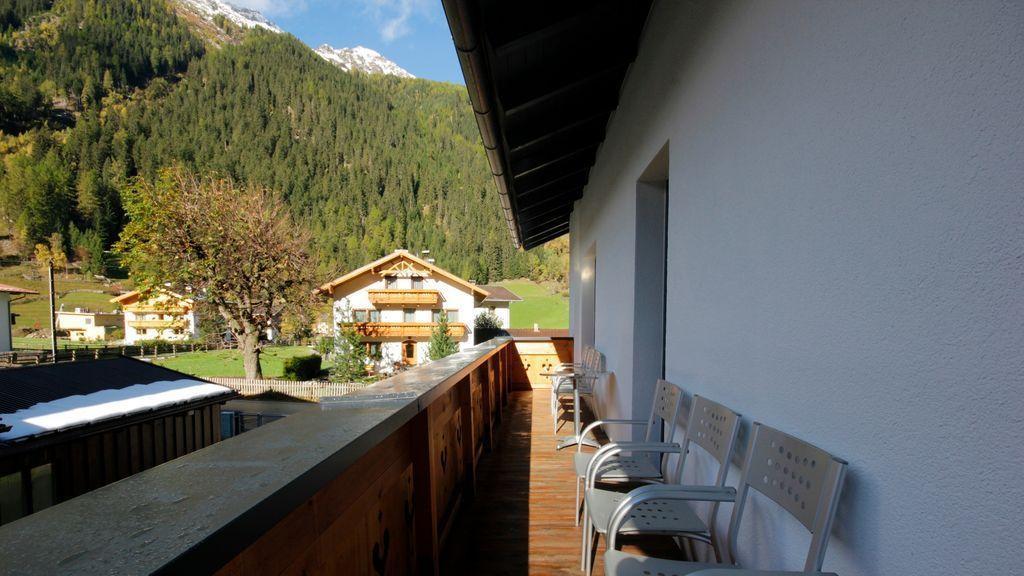 Haus Alpenglueck Apartment Kaunertal Ngoại thất bức ảnh