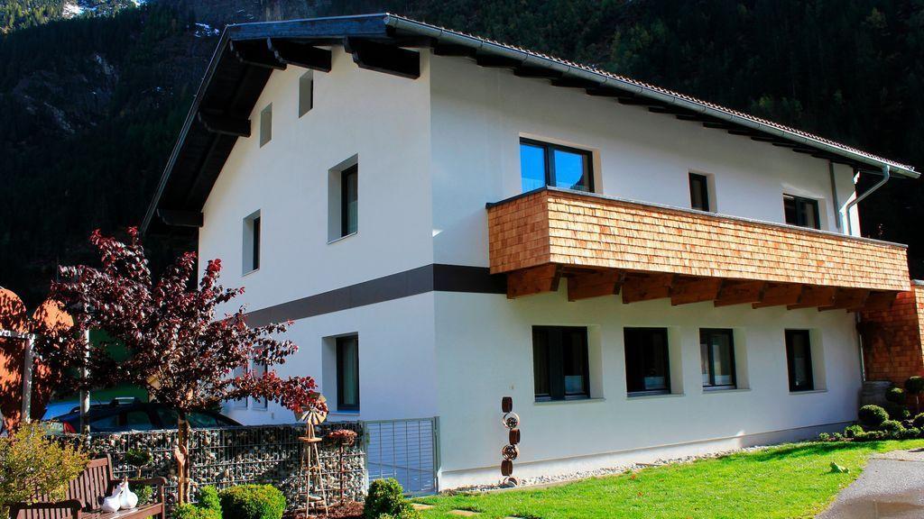 Haus Alpenglueck Apartment Kaunertal Ngoại thất bức ảnh